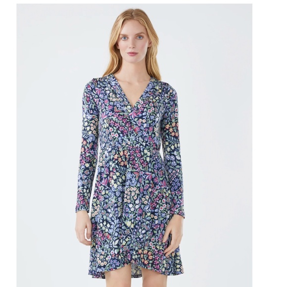 BCBGMaxAzria Savannah Surplice Floral Print Navy Dress in Size XS NWOT - Picture 2 of 10